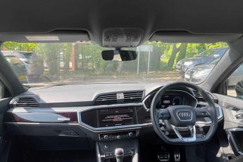 Audi Q3 Black Edition
