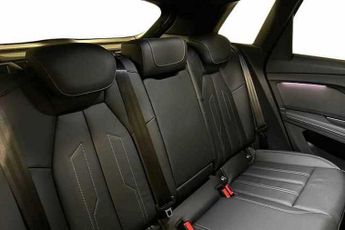 Audi Q4 S Line