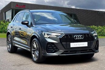 Audi Q3 Black Edition