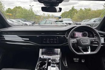 Audi Q8 Black Edition