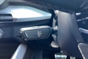 Audi Q2 Black Edition