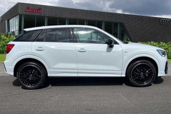 Audi Q2 Black Edition