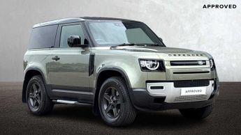Land Rover Defender 