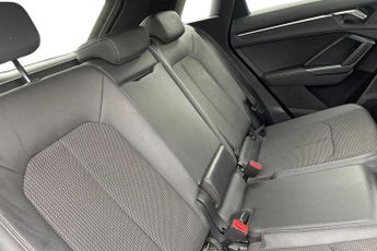 Audi Q3 S Line