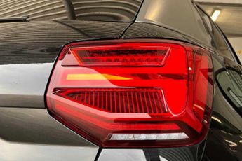 Audi Q2 S Line