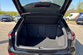 Audi Q4 Black Edition