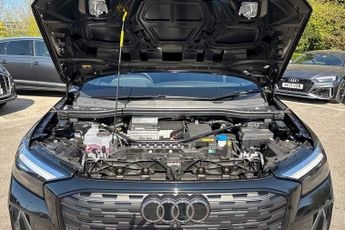 Audi Q4 Black Edition