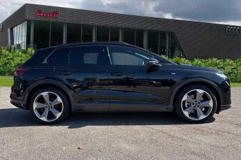Audi Q4 Black Edition