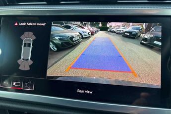 Audi Q3 S Line
