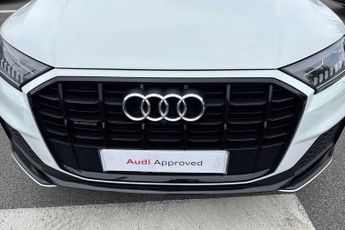 Audi Q7 Black Edition