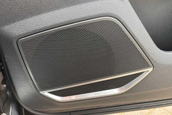 Audi Q3 S Line