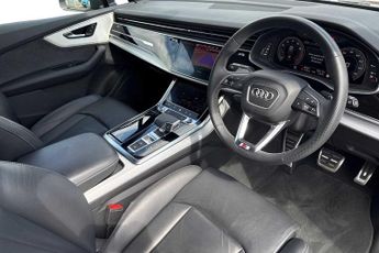 Audi Q7 S Line