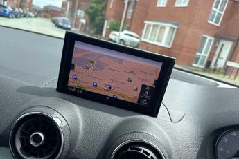 Audi Q2 SQ2