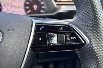 Audi E-Tron S Line