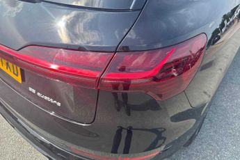 Audi E-Tron Black Edition