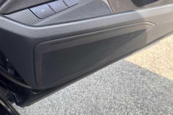 Audi E-Tron Black Edition