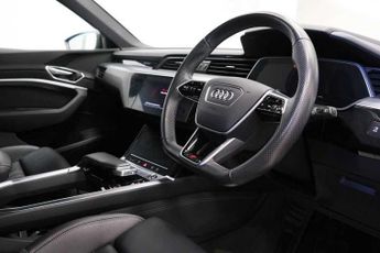 Audi E-Tron Black Edition