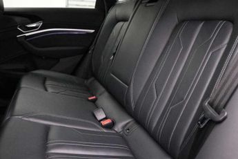 Audi E-Tron Black Edition