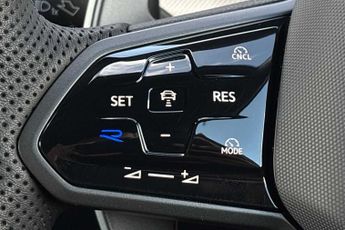 Volkswagen Golf R Black Edition