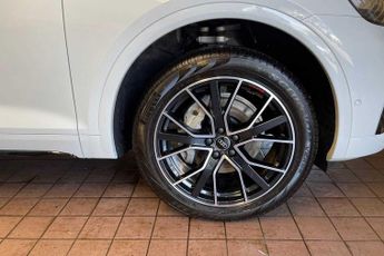 Audi Q5 Black Edition