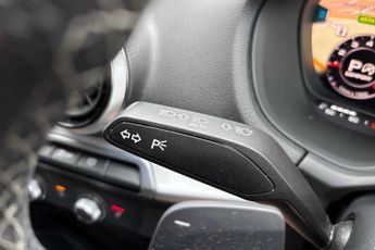 Audi Q2 Black Edition
