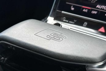 Audi E-Tron S