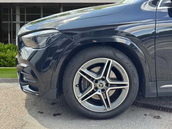 Mercedes-Benz GLA AMG Line