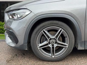 Mercedes-Benz GLA AMG Line