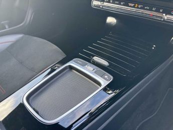 Mercedes-Benz Cla AMG Line