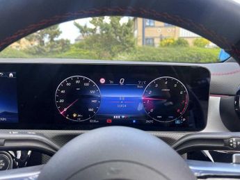 Mercedes-Benz Cla AMG Line