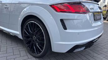 Audi TT Black Edition