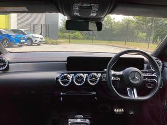 Mercedes-Benz Cla AMG Line