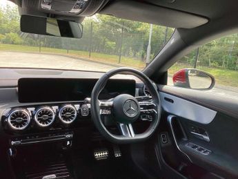 Mercedes-Benz Cla AMG Line