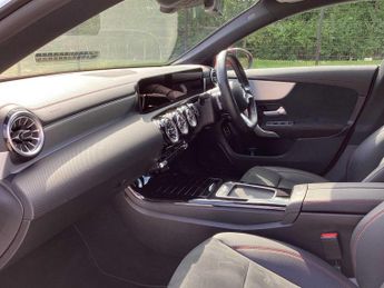 Mercedes-Benz Cla AMG Line