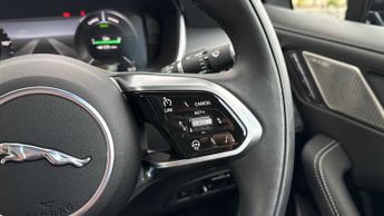 Jaguar I-Pace R-Dynamic SE Black