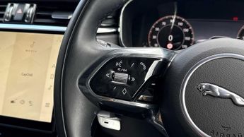 Jaguar F-PACE R-Dynamic HSE Black