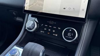 Jaguar F-PACE R-Dynamic HSE Black