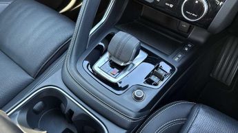 Jaguar E-PACE R-Dynamic SE