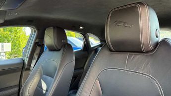 Jaguar E-PACE R-Dynamic SE