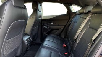 Jaguar E-PACE R-Dynamic SE
