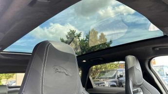 Jaguar F-PACE R-Dynamic HSE