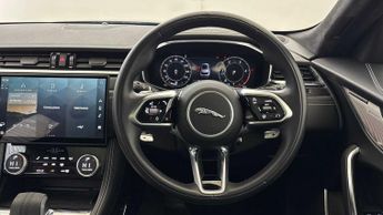 Jaguar F-PACE R-Dynamic HSE Black