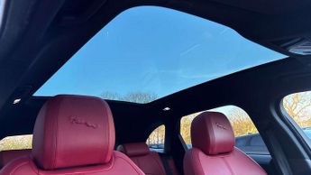 Jaguar F-PACE R-Dynamic Black