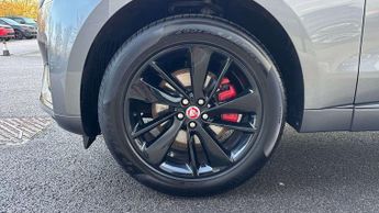 Jaguar F-PACE R-Dynamic Black