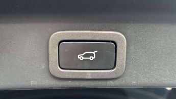 Jaguar F-PACE R-Dynamic Black