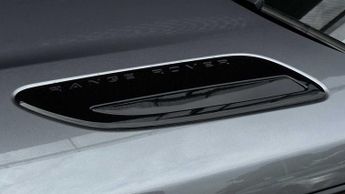 Land Rover Range Rover Velar Edition