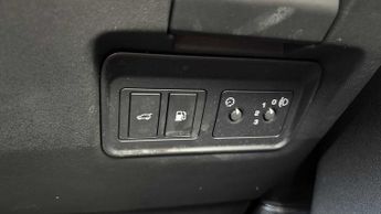 Land Rover Discovery Sport S