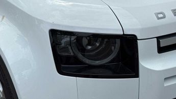Land Rover Defender SE