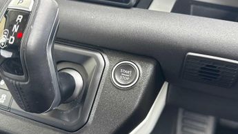 Land Rover Defender SE