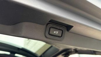 Land Rover Discovery R-Dynamic SE